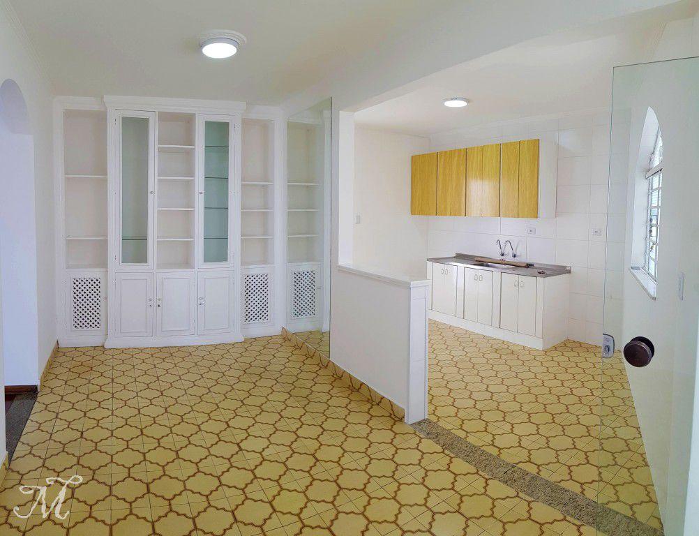 Casa à venda com 4 quartos, 285m² - Foto 18