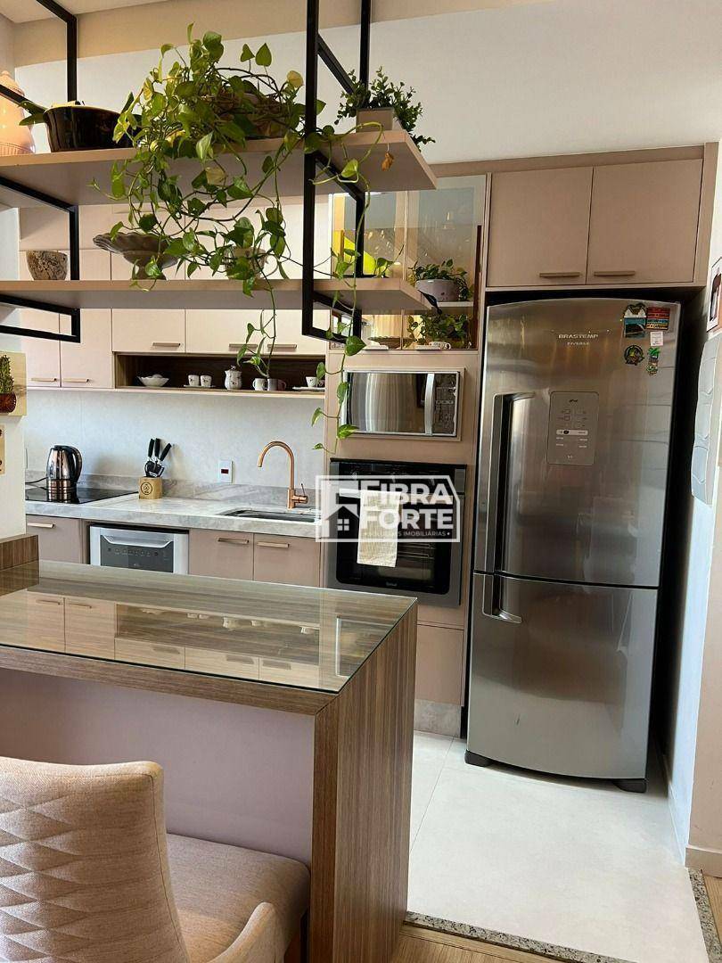 Apartamento à venda com 3 quartos, 76m² - Foto 14