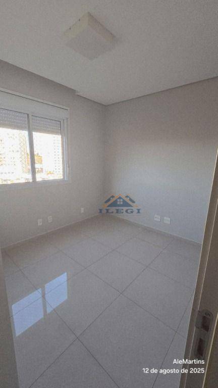 Apartamento para alugar com 2 quartos, 83m² - Foto 21