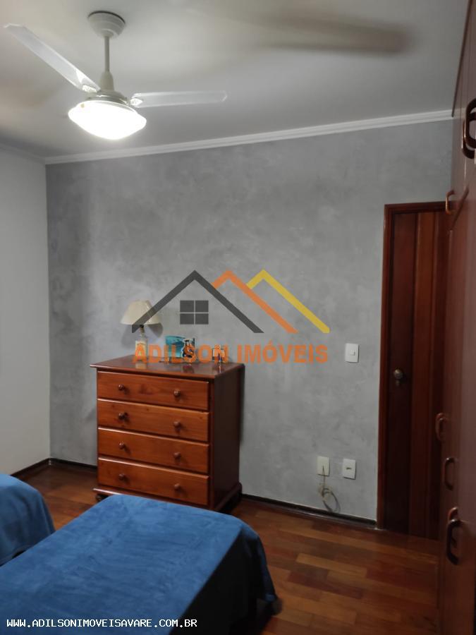 Casa à venda com 3 quartos, 244m² - Foto 28