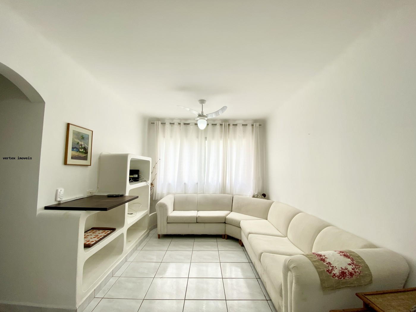 Apartamento à venda com 2 quartos, 70m² - Foto 2