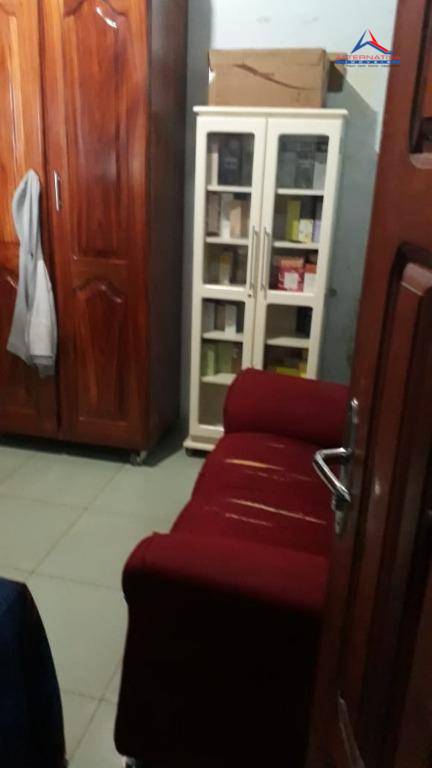 Casa à venda com 4 quartos, 300m² - Foto 19