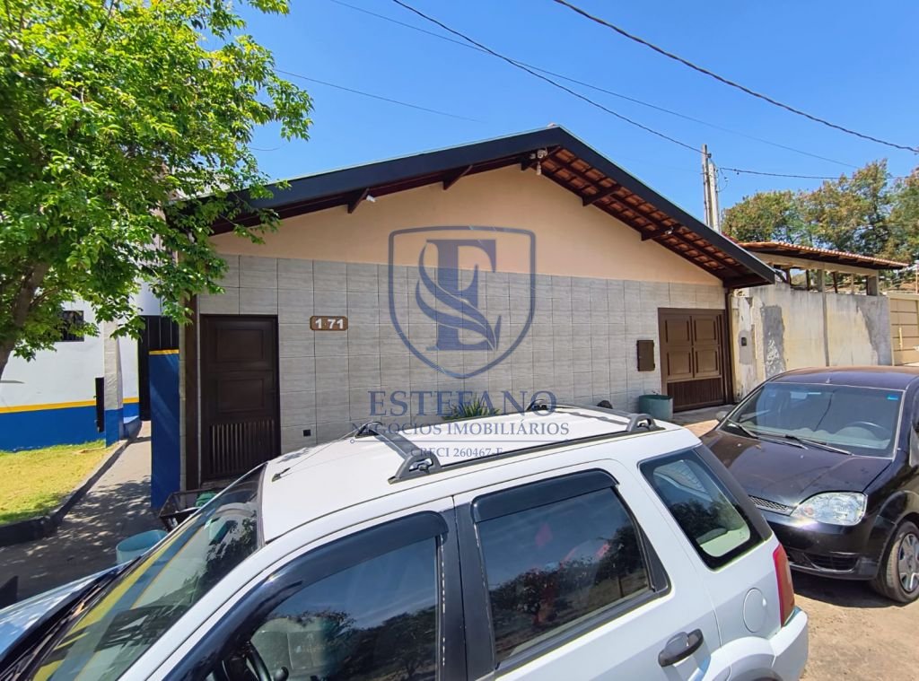 Casa à venda com 2 quartos, 360m² - Foto 4