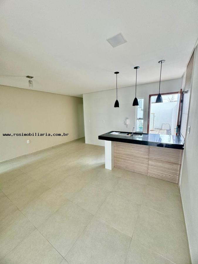 Casa à venda com 2 quartos, 56m² - Foto 10