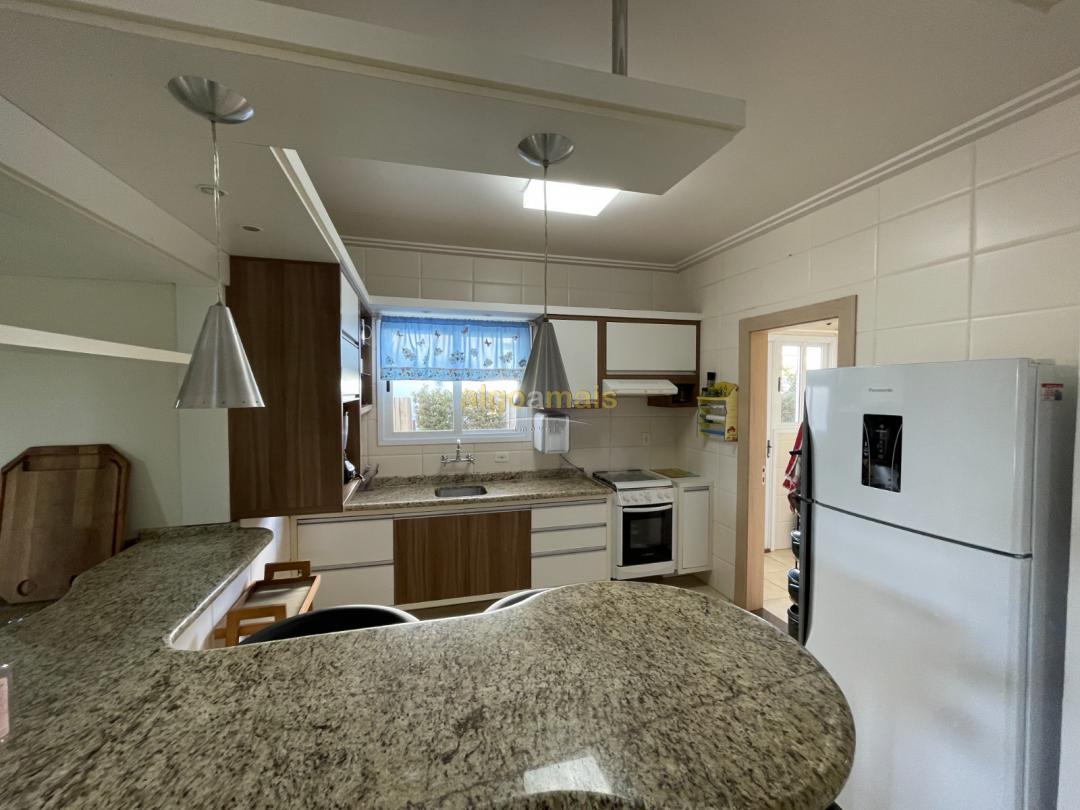 Casa de Condomínio à venda com 4 quartos, 201m² - Foto 9
