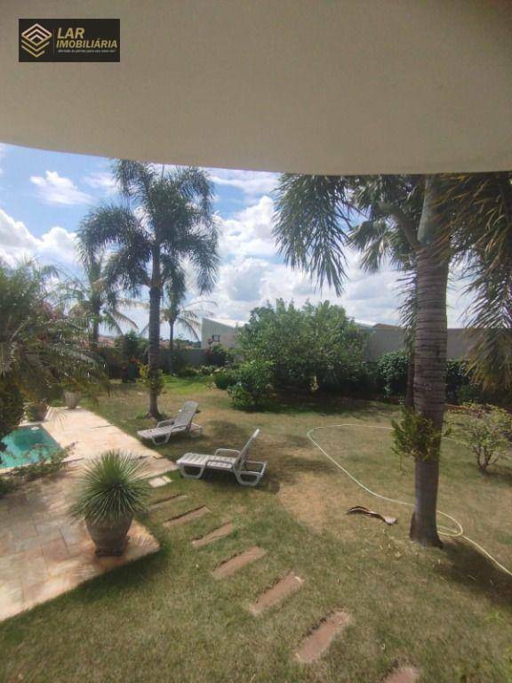 Casa à venda com 3 quartos, 300m² - Foto 45