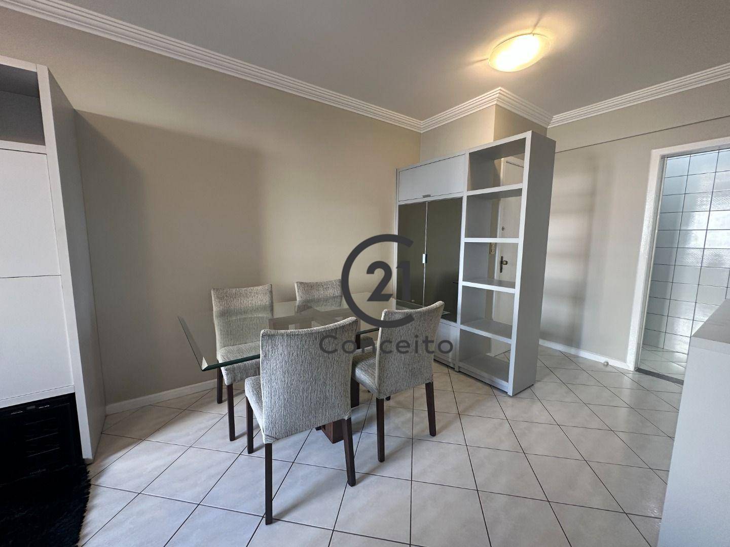 Apartamento para alugar com 2 quartos, 69m² - Foto 4