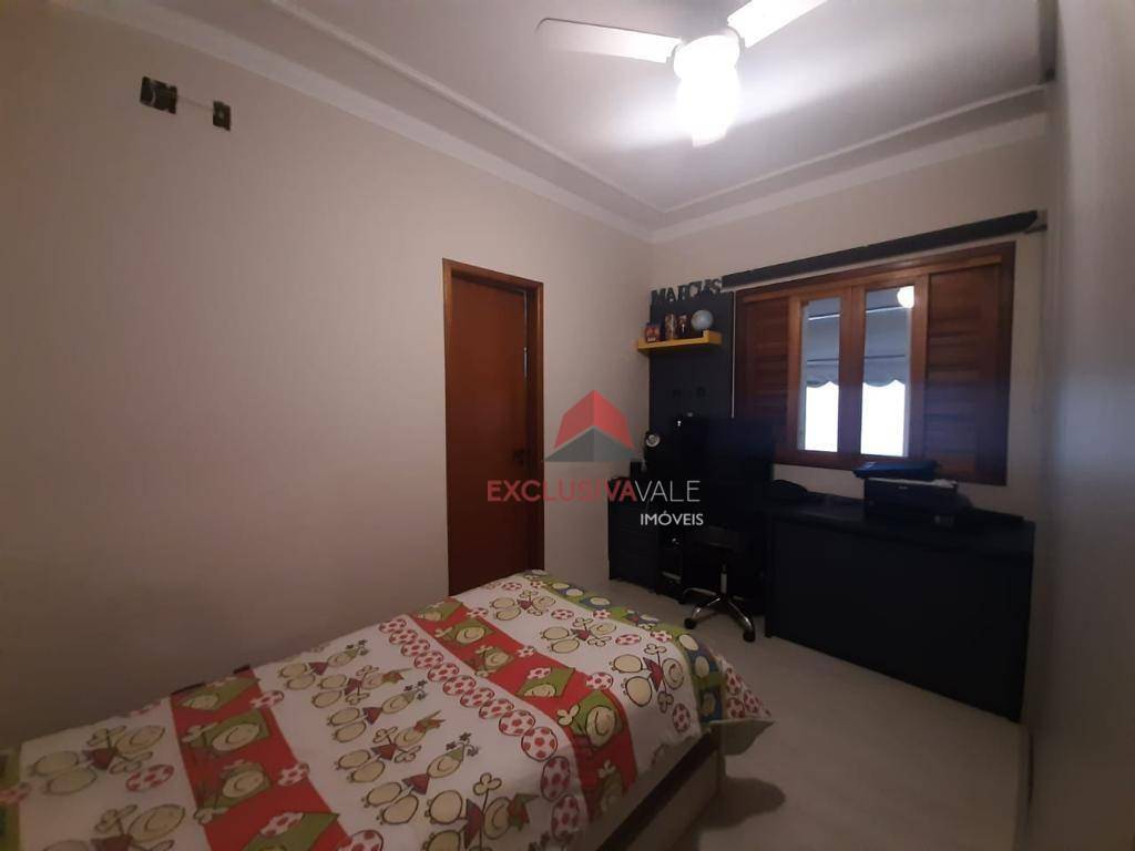 Casa de Condomínio à venda e aluguel com 3 quartos, 270m² - Foto 14