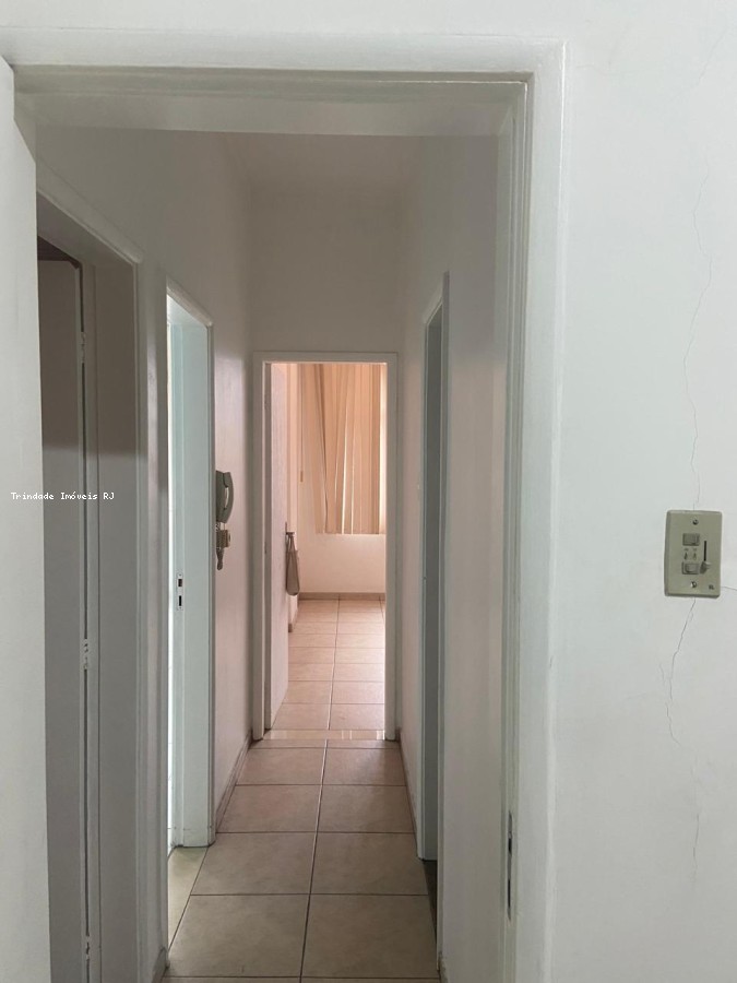 Apartamento à venda com 2 quartos, 94m² - Foto 2