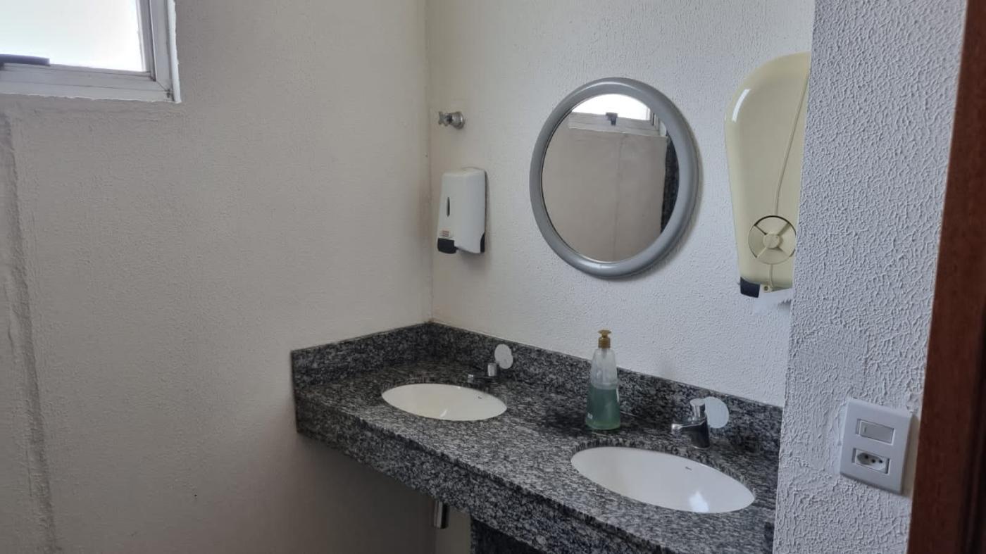 Depósito-Galpão-Armazém para alugar, 1650m² - Foto 32