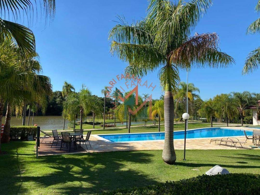 Casa de Condomínio à venda e aluguel com 3 quartos, 300m² - Foto 4