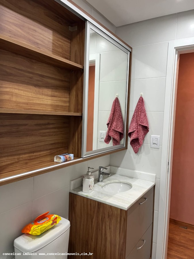 Apartamento à venda com 2 quartos, 64m² - Foto 10