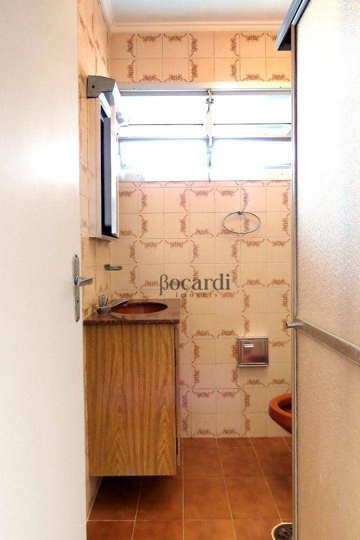 Apartamento para alugar com 1 quarto, 43m² - Foto 16