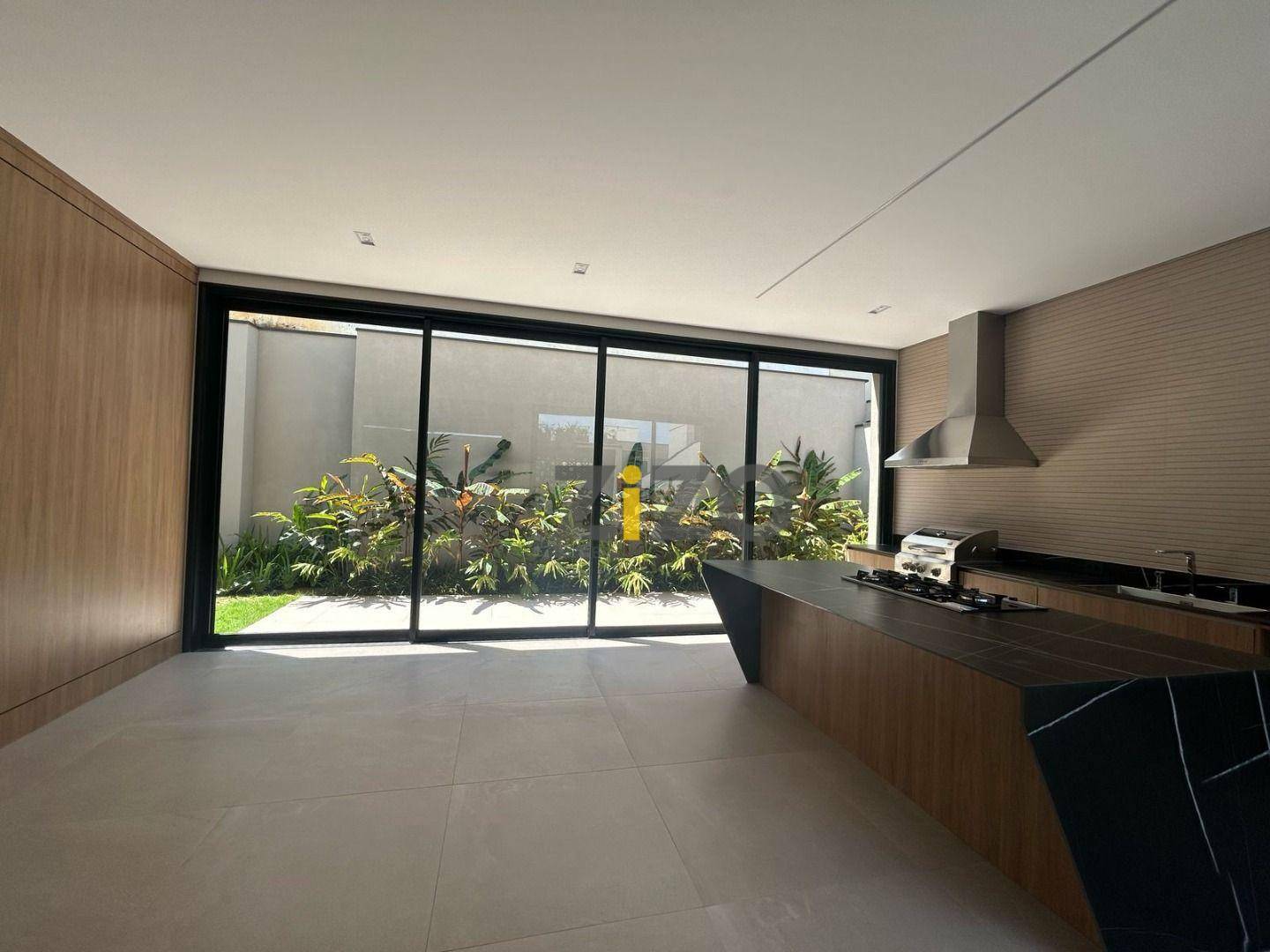 Casa de Condomínio à venda com 4 quartos, 390m² - Foto 7