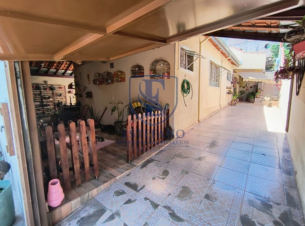 Casa à venda com 2 quartos, 360m² - Foto 11