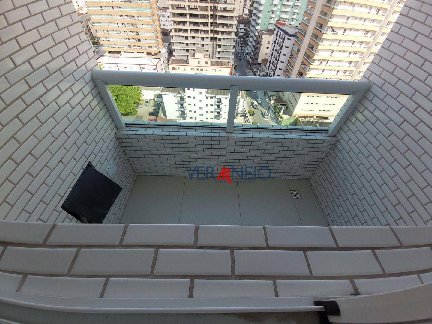 Apartamento para alugar com 3 quartos, 121m² - Foto 15