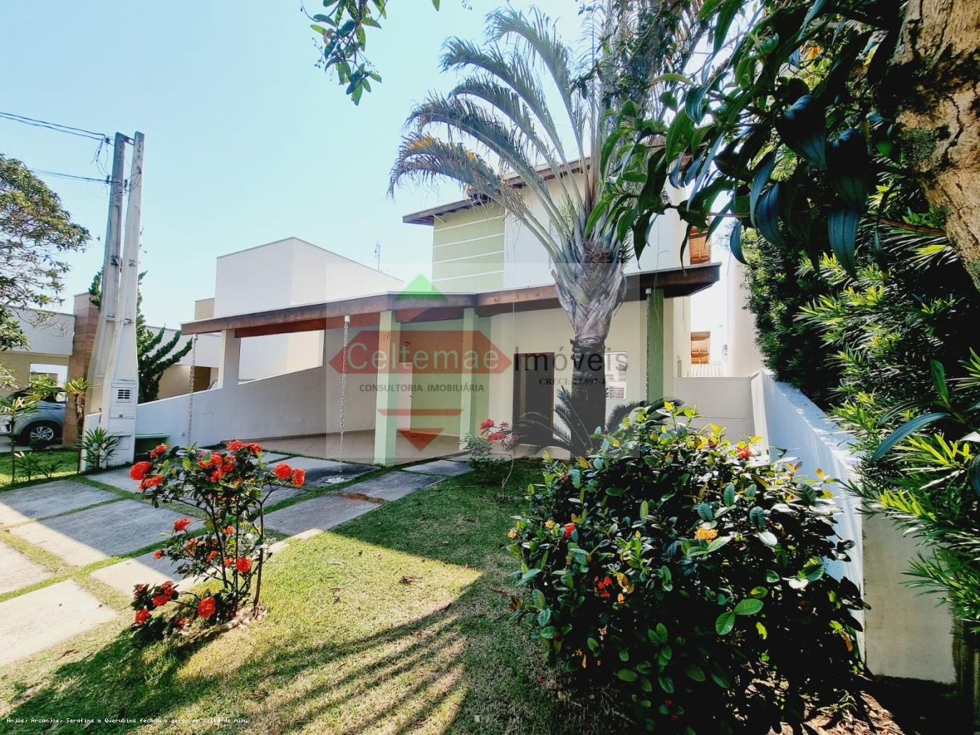 Sobrado à venda com 3 quartos, 148m² - Foto 1