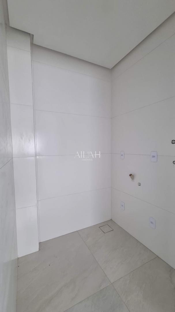 Apartamento à venda com 2 quartos, 96m² - Foto 5