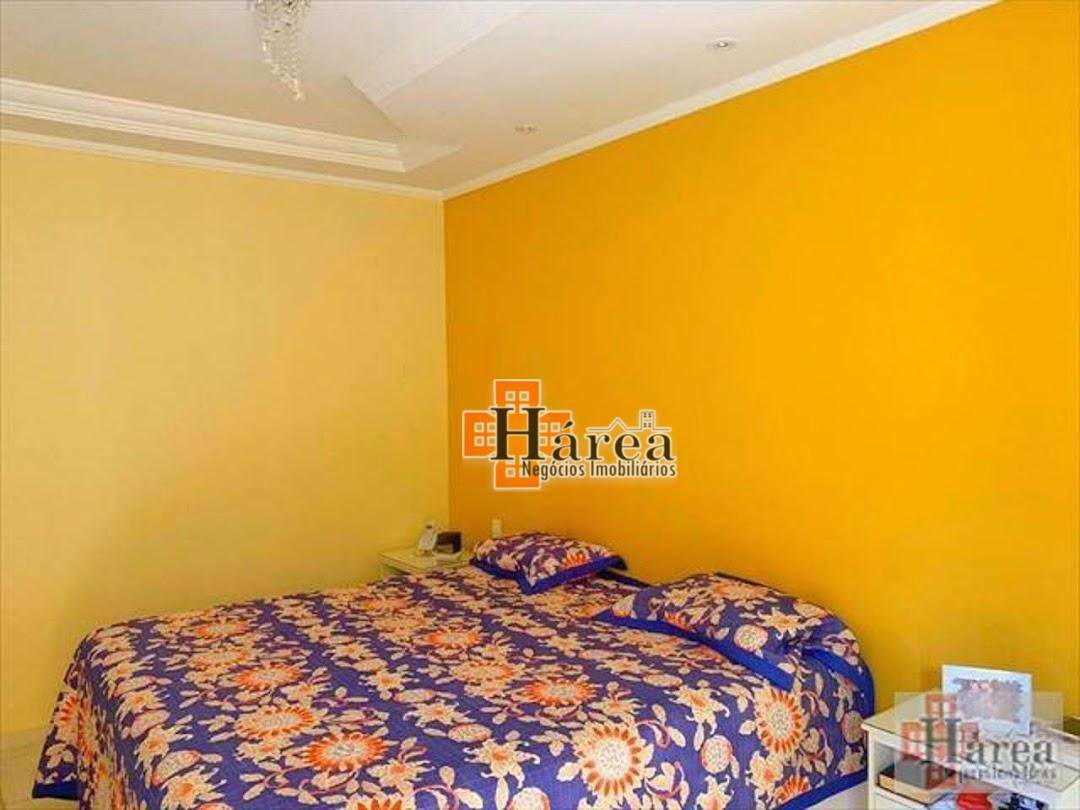 Casa para alugar com 3 quartos, 300m² - Foto 32