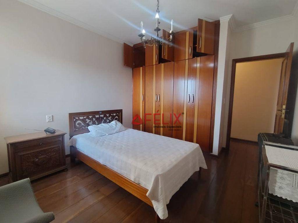 Apartamento para alugar com 4 quartos, 256m² - Foto 15