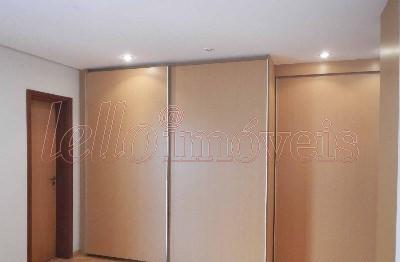 Apartamento para alugar com 4 quartos, 250m² - Foto 17