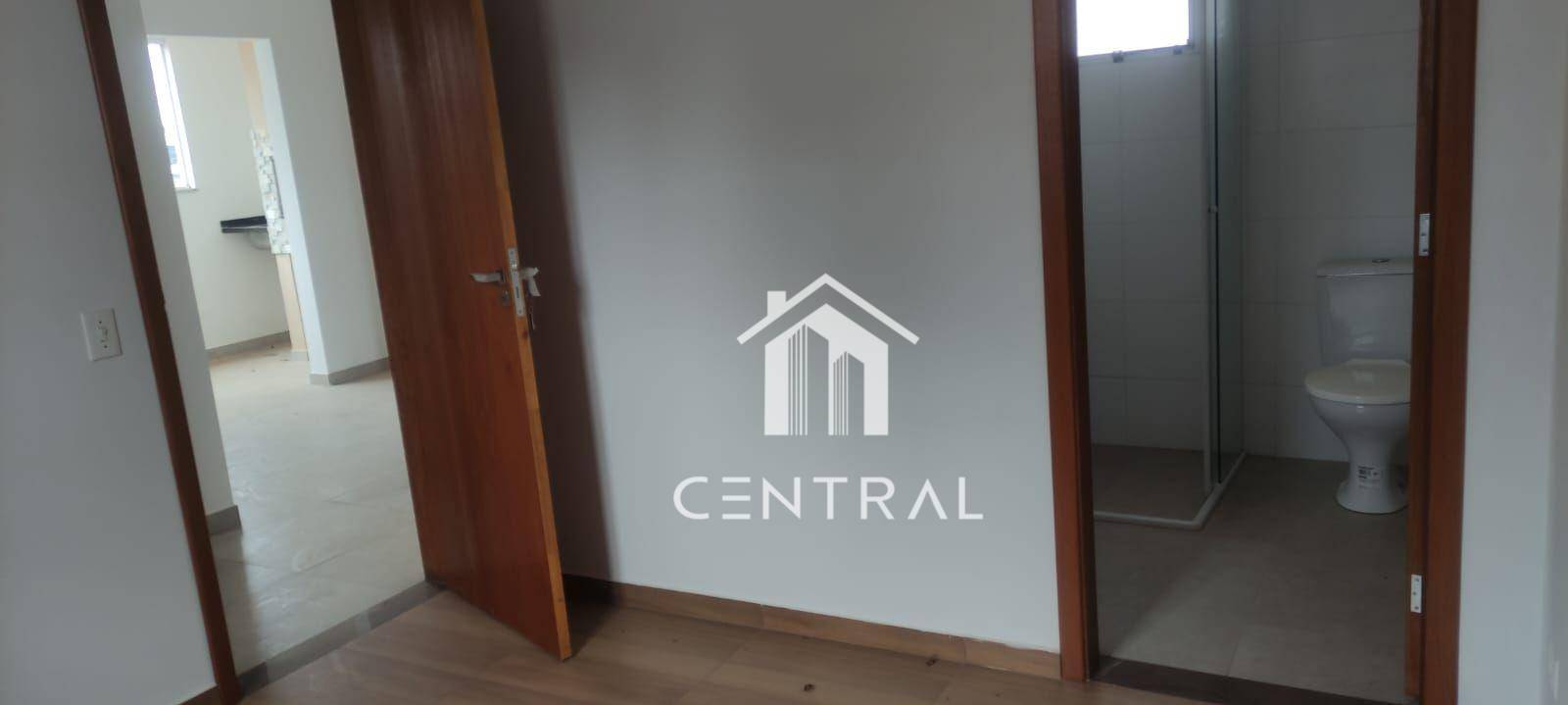 Apartamento à venda com 2 quartos, 65m² - Foto 3