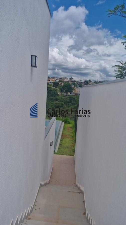 Casa de Condomínio à venda com 4 quartos, 480m² - Foto 4
