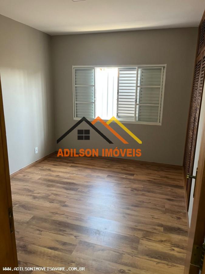 Casa à venda com 3 quartos, 168m² - Foto 7