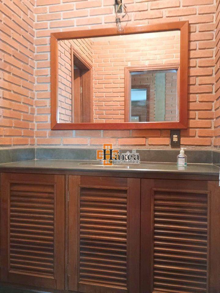 Sobrado para alugar com 3 quartos, 338m² - Foto 13