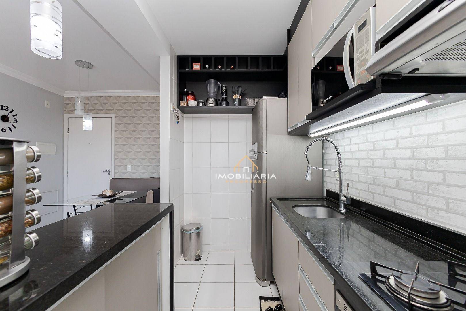 Apartamento à venda com 2 quartos, 60m² - Foto 3