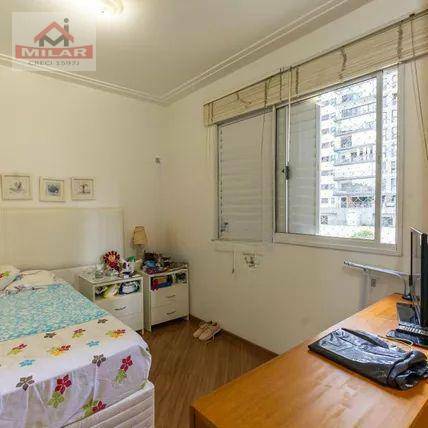 Apartamento para alugar com 2 quartos, 75m² - Foto 3