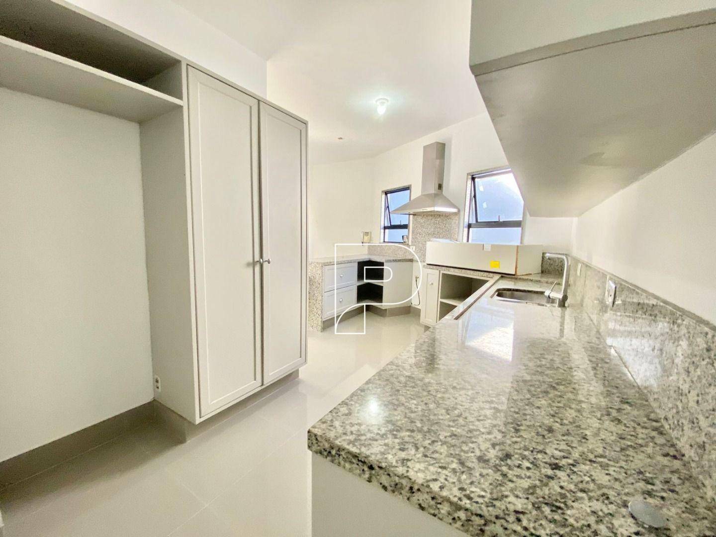 Casa de Condomínio à venda com 3 quartos, 300m² - Foto 21