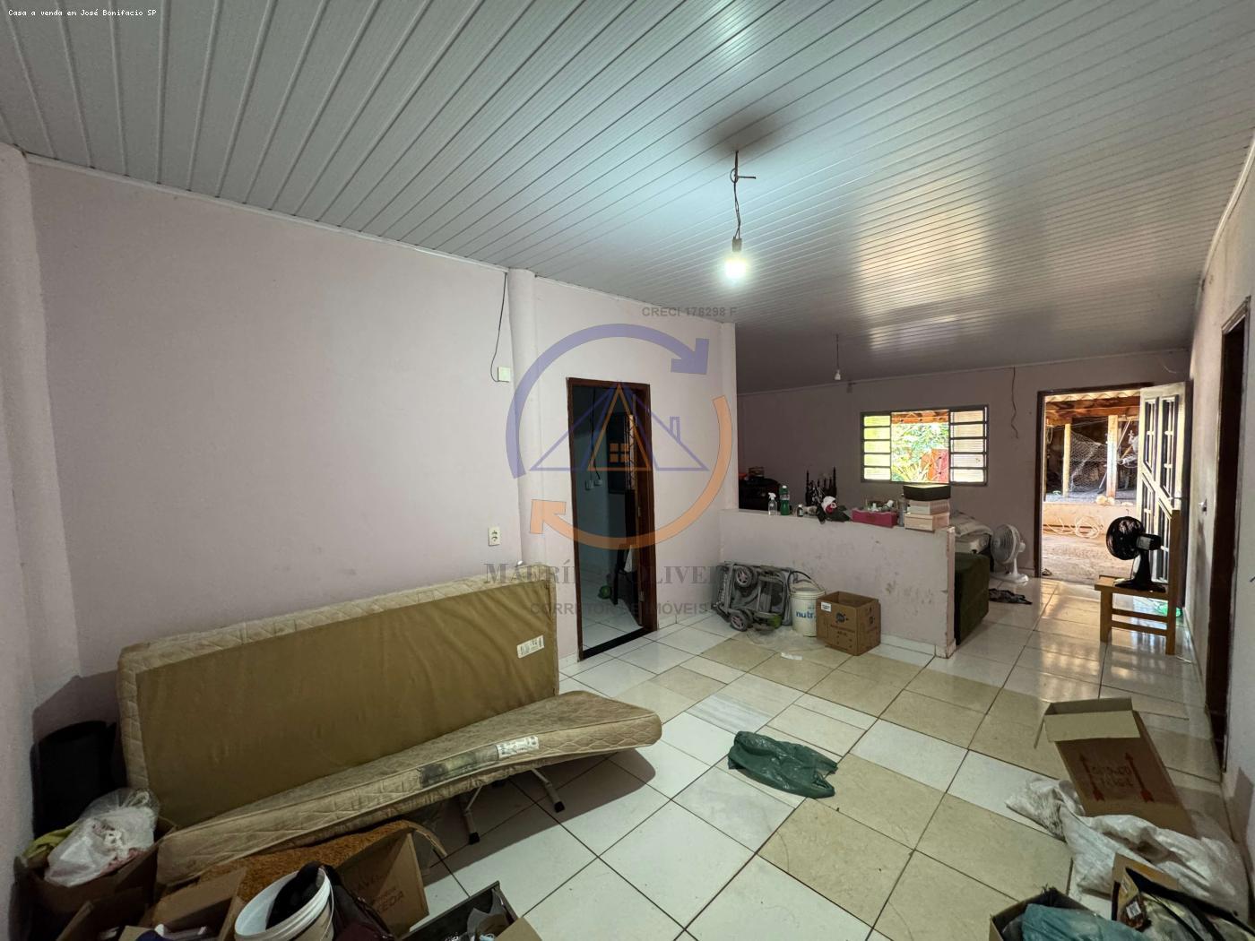 Casa à venda com 2 quartos, 219m² - Foto 12