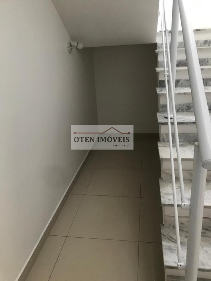 Casa à venda com 3 quartos, 140m² - Foto 3