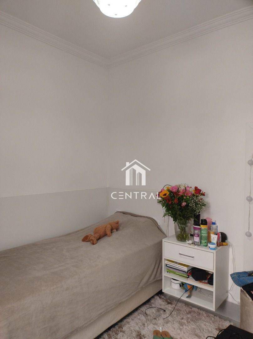 Sobrado à venda com 3 quartos, 238m² - Foto 18