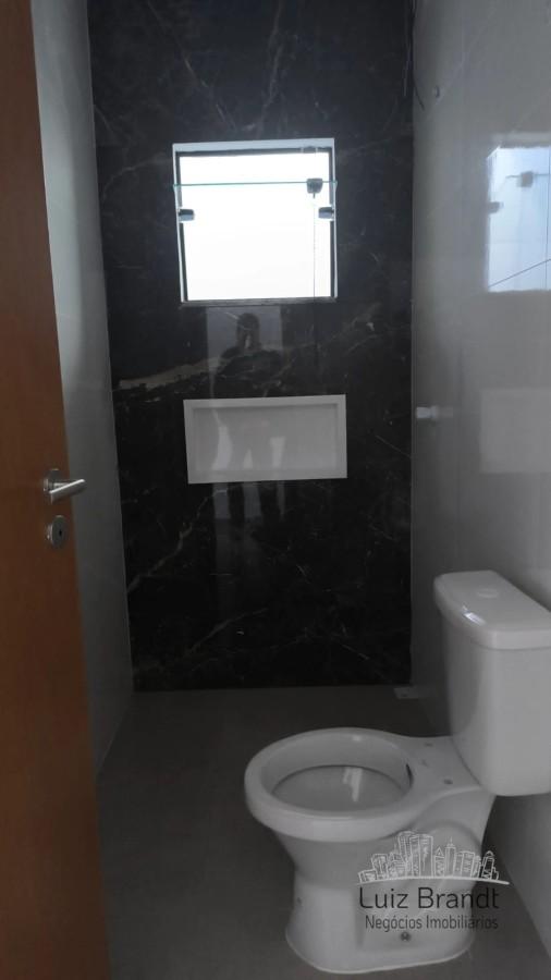 Casa à venda com 2 quartos, 58m² - Foto 8
