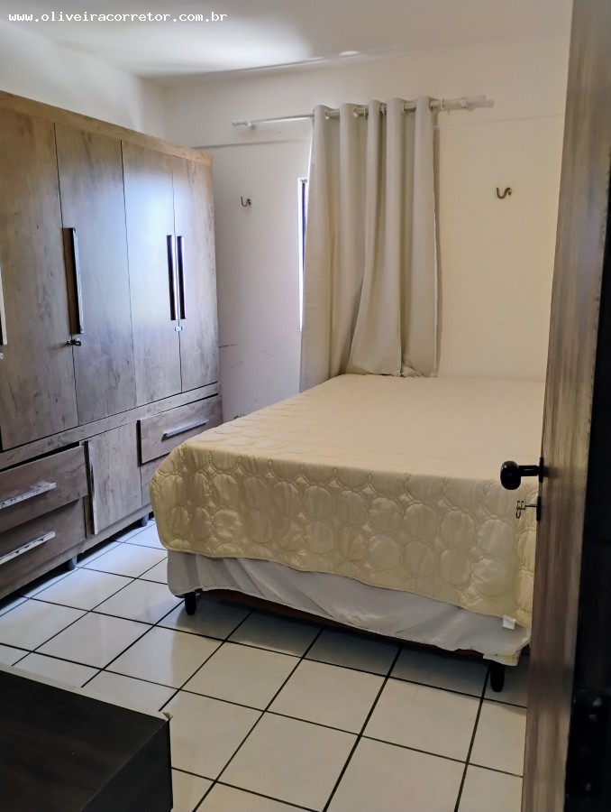 Apartamento para alugar com 2 quartos, 65m² - Foto 17
