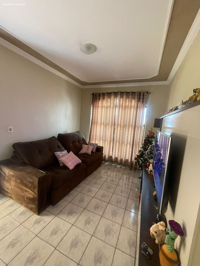 Casa à venda com 3 quartos, 150m² - Foto 8