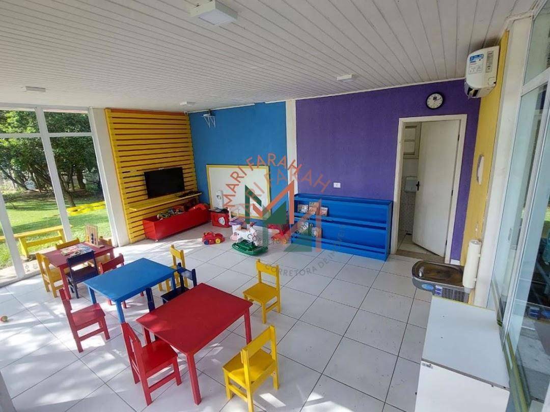 Casa de Condomínio à venda e aluguel com 3 quartos, 300m² - Foto 22