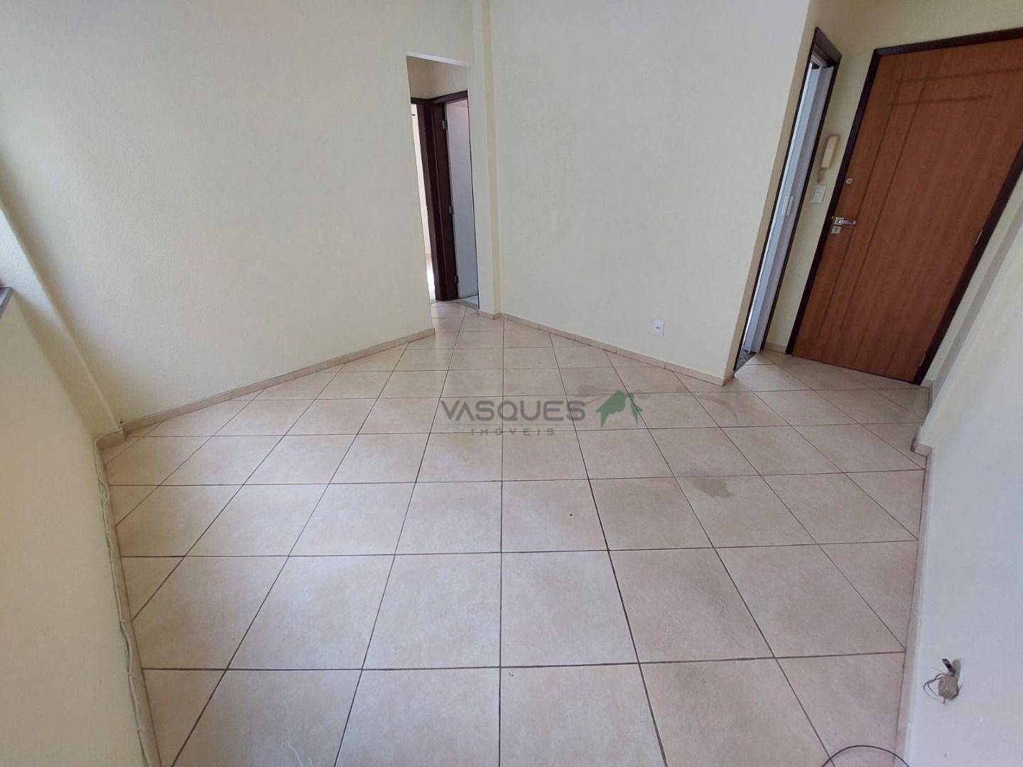 Apartamento para alugar com 2 quartos, 45m² - Foto 3
