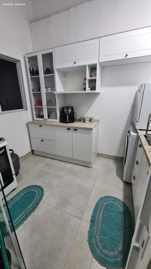 Casa para alugar com 2 quartos, 65m² - Foto 14