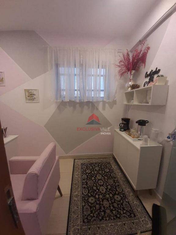 Casa de Condomínio à venda e aluguel com 3 quartos, 270m² - Foto 3