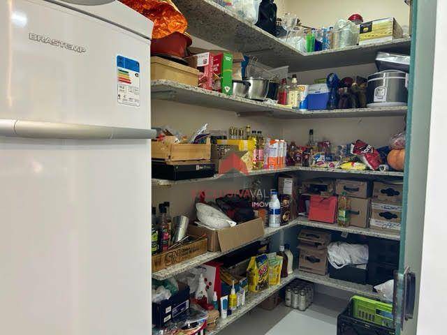 Casa de Condomínio à venda com 5 quartos, 563m² - Foto 15