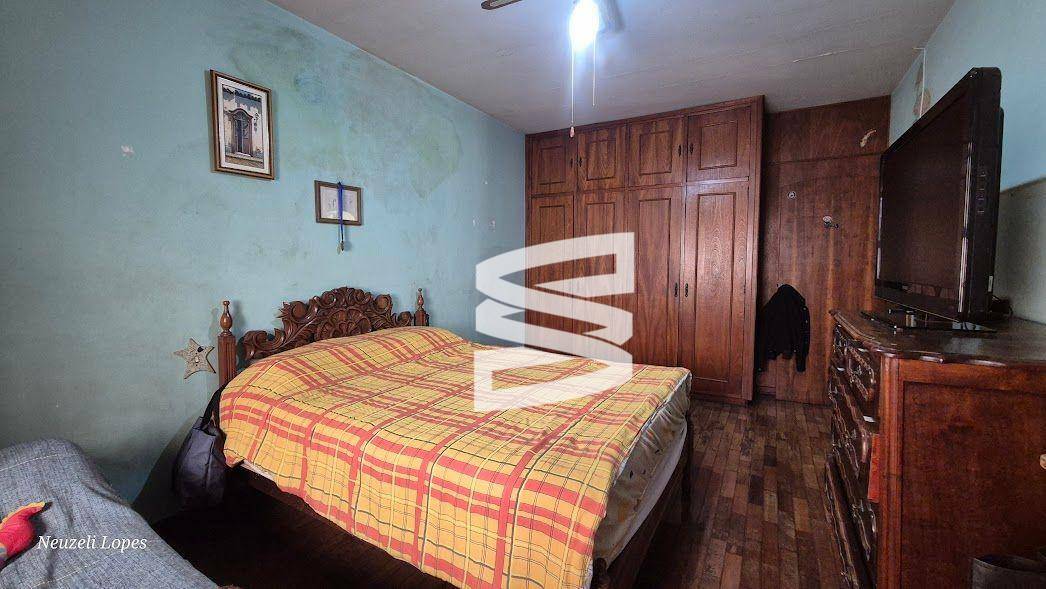 Casa à venda com 3 quartos, 349m² - Foto 20
