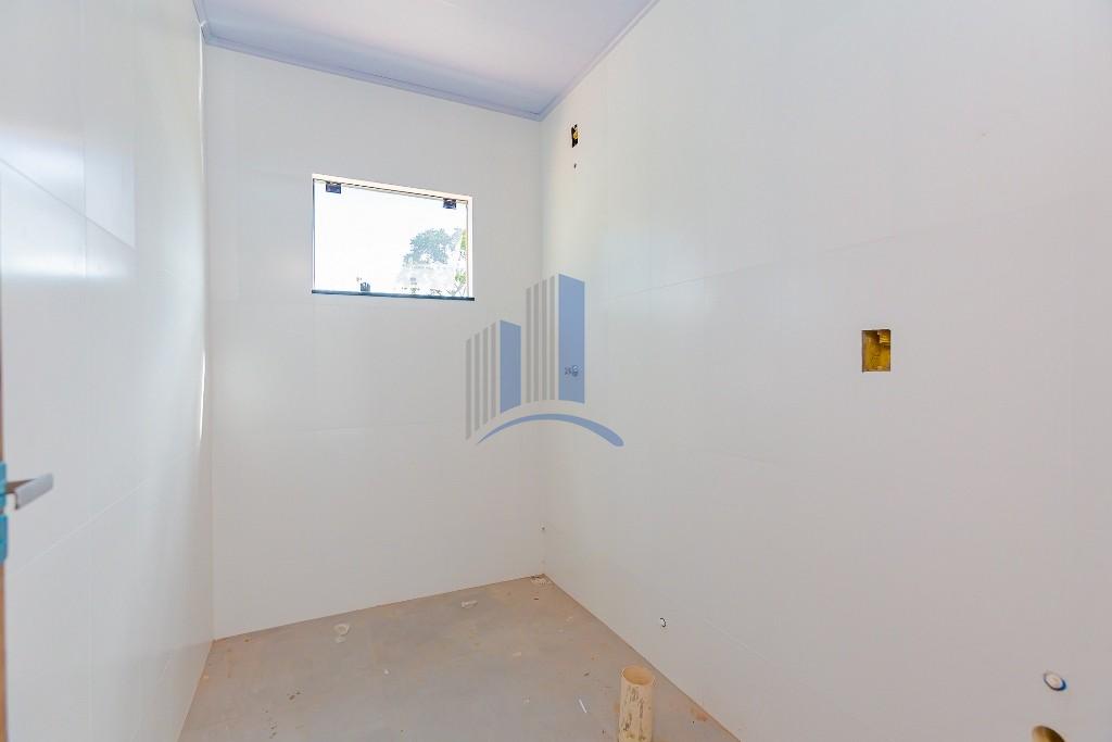 Casa à venda com 4 quartos, 200m² - Foto 27
