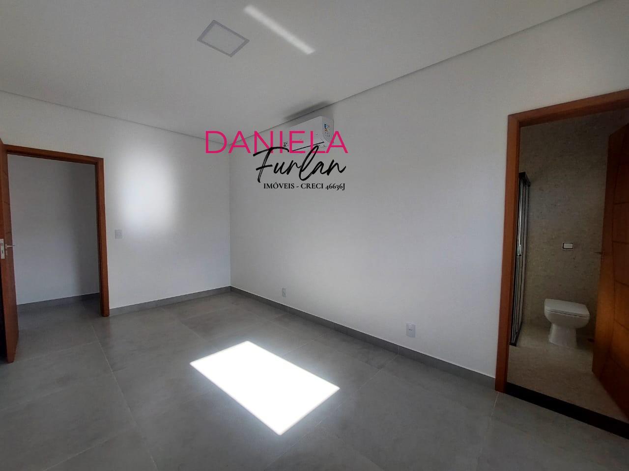 Casa de Condomínio à venda com 3 quartos, 218m² - Foto 40