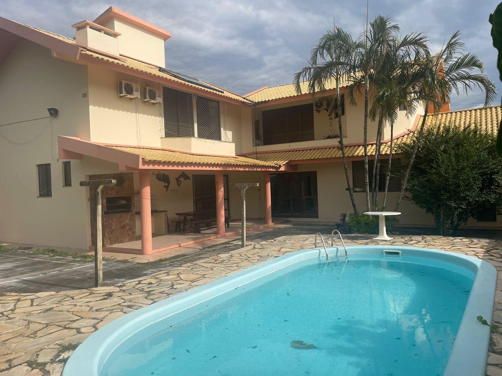 Casa de Condomínio para alugar com 4 quartos, 450m² - Foto 38