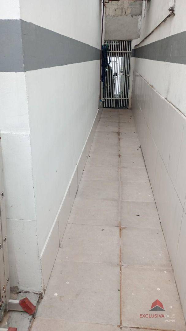Casa à venda com 3 quartos, 150m² - Foto 9
