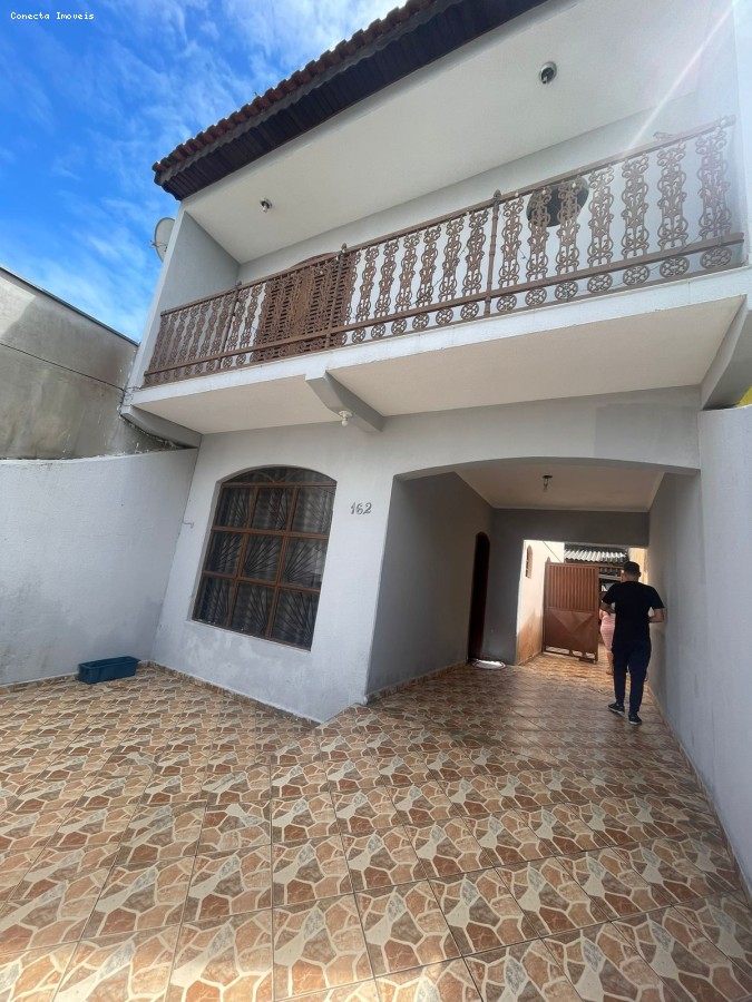 Casa à venda com 3 quartos, 150m² - Foto 4