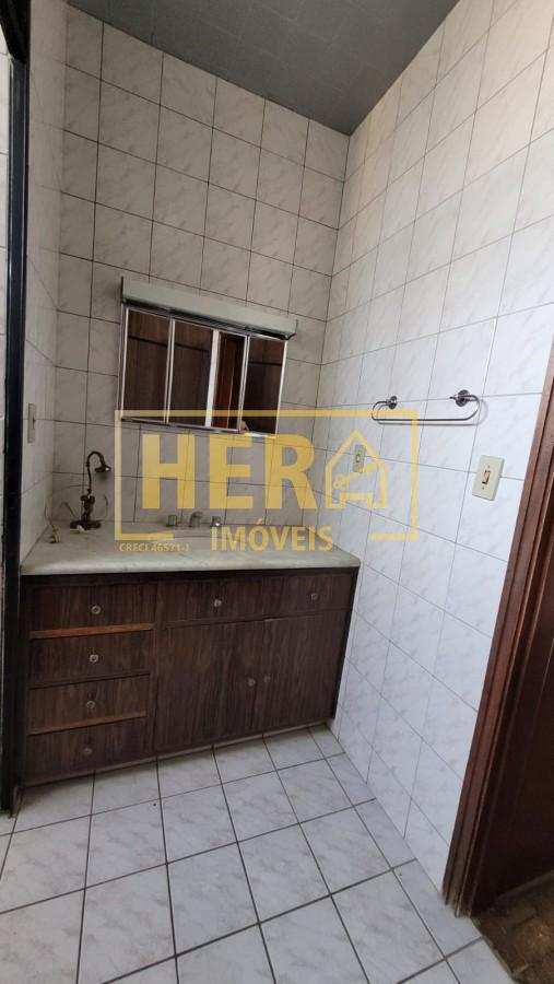 Casa à venda com 3 quartos, 372m² - Foto 20